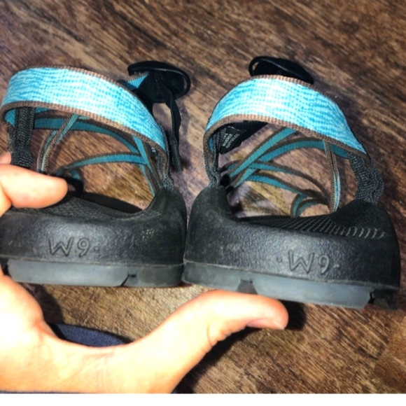 CHACO TOE-STRAP (W9) - Picture 4 of 5